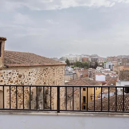 Con Vistas En El Casco Histórico - El Patio *